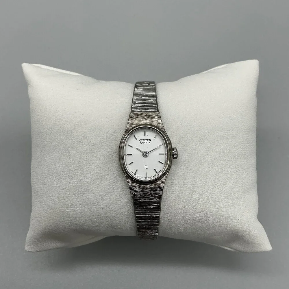 Vintage Citizen 3220-S09532 Womens Watch 17mm Oval Dial New Battery 6.25
